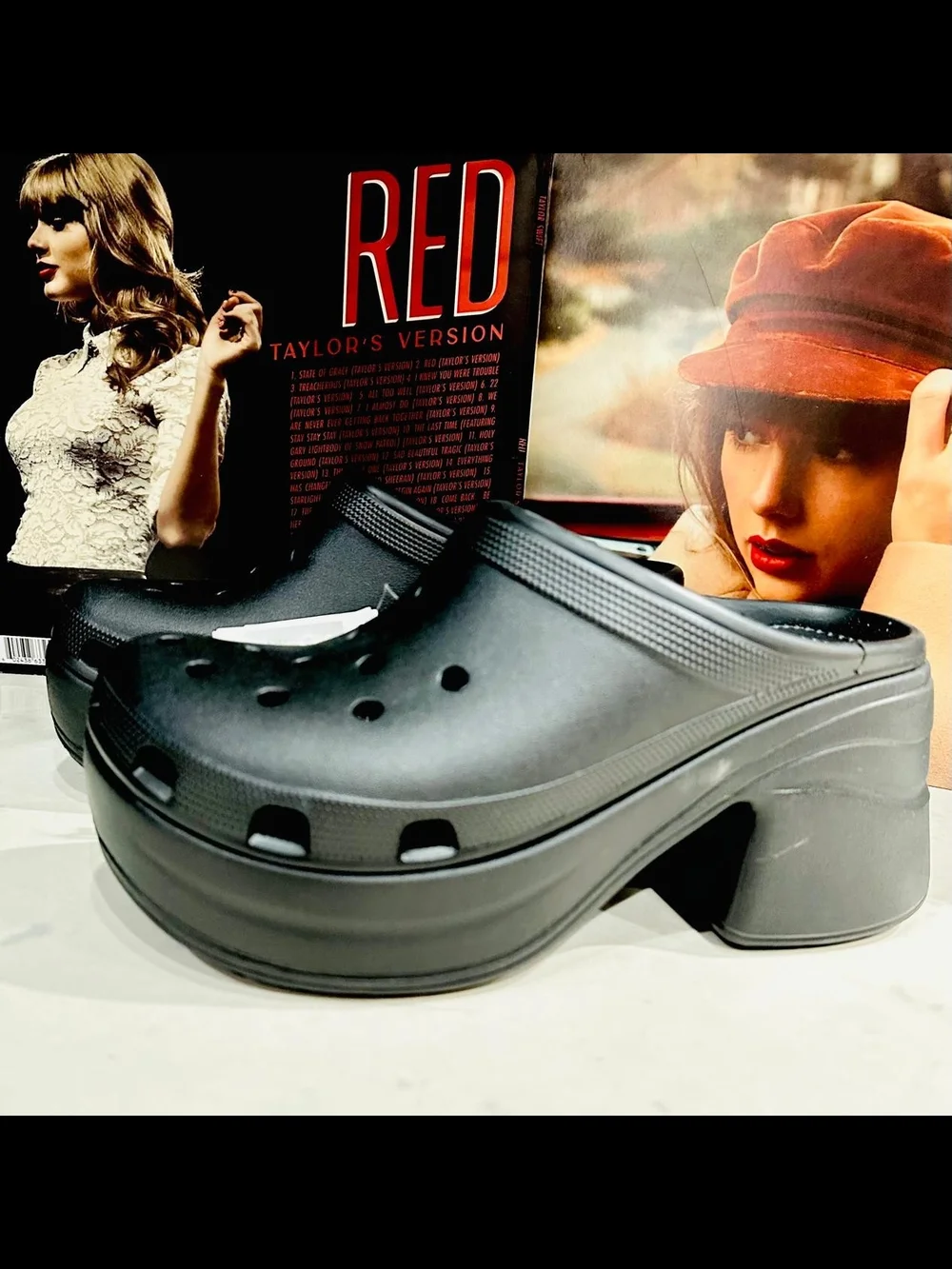NWT CROCS Siren Clogs  in Black Size 10